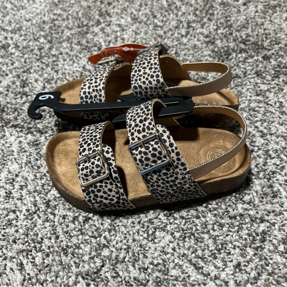 Wonder Nation Toddler Girl Animal Print Sandals 9 NWT - Picture 3 of 6
